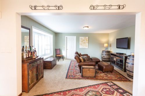 8664 Enramada Ave, Whittier CA 90605-1144 exterior