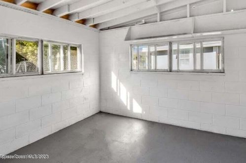1028 Park Ave, Titusville FL  32780-3981 exterior