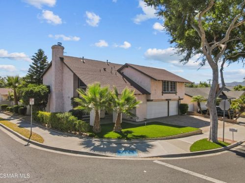 2396 Elmdale Ave, Simi Valley CA 93065-2509 exterior