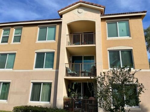 110 Villa Cir, Boynton Beach FL  33435-8902 exterior