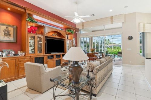 117 Victoria Bay Ct, West Palm Beach FL  33418-5764 exterior