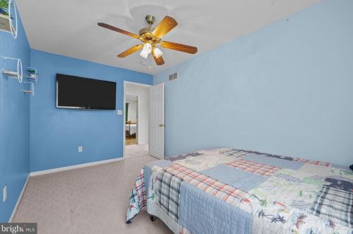 106 Marble House Dr, Bear DE  19701-4028 exterior