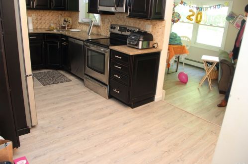 323 Herbert Pl, Bethpage NY  11714-4713 exterior