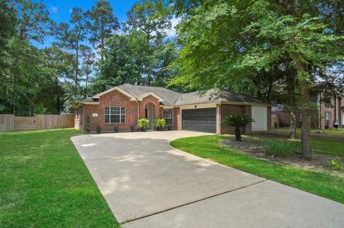 6503 Grant Dr, Magnolia, TX 77354-3166
