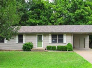 124 Pebble Creek Dr, Eddyville, KY 42038-7982
