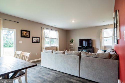 746 Seabreeze Rd, Frederica DE  19946 exterior