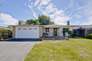 7442 Stanford Pl, Cupertino, CA 95014-5815