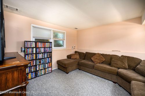 771 Bennetts Mills Rd, Jackson Twp NJ 08527-3848 exterior