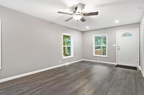 260 Margaret Ave, Evans City PA  16033-8703 exterior