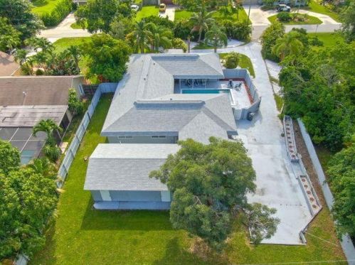 3943 4th Ave, Boca Raton FL  33431-5718 exterior