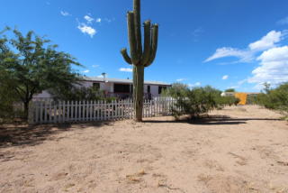 6975 Featherstone Trl, Tucson, AZ 85743-8961