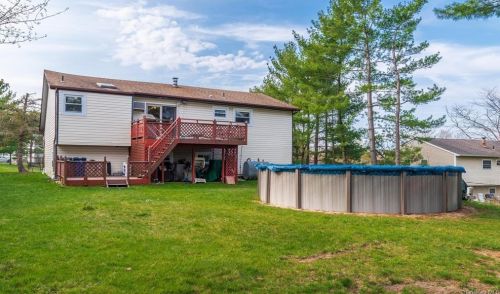 3 Capital Dr, Washingtonville NY  10992-1384 exterior