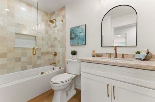 2079 Park Dale Ln, Encinitas CA  92024-4325 exterior