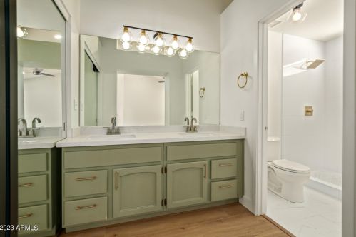 905 Annette Dr, Phoenix AZ 85022-1041 exterior