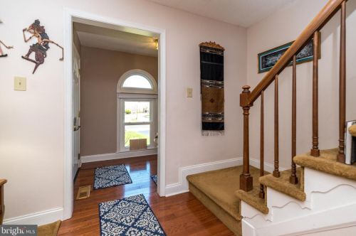 106 Claremont Dr, Lansdale PA 19446-6359 exterior