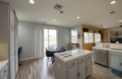 20608 Sarazen Pl, Grayson CA  exterior