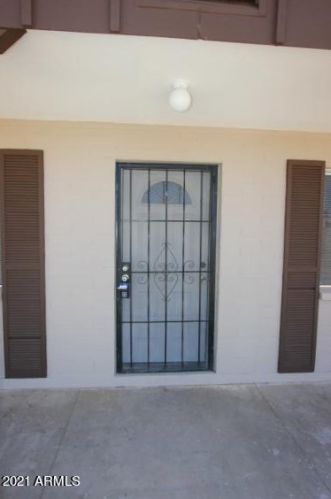1009 Doan St, Casa Grande, AZ 85122-5005