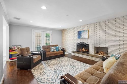 50 Hickory St, Englewood NJ  07632-1539 exterior