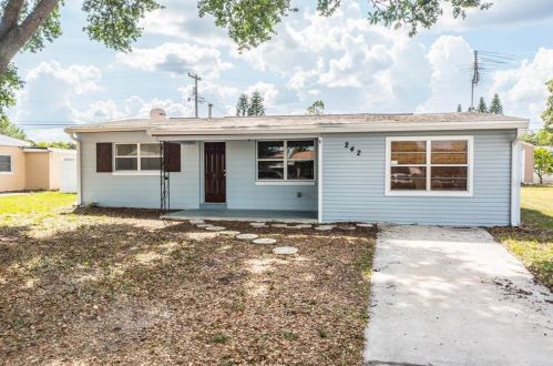 242 Thomas Ave, West Frost Proof, FL 33843-9127