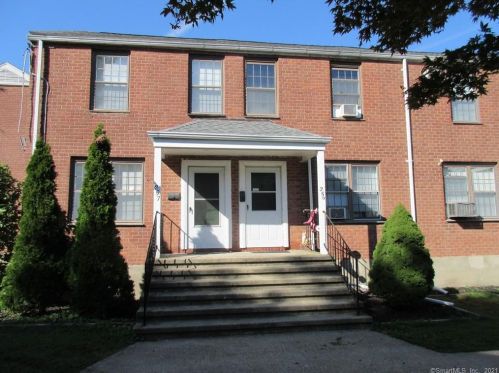 257 Pennsylvania Ave, Bridgeport, CT 06610-1819