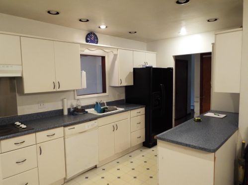 523 Perimeter Dr, Covington KY  41018-2272 exterior