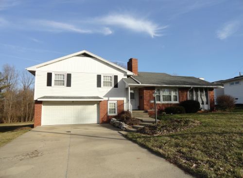 1129 Park St, Bellefontaine OH  43311-2330 exterior