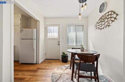 3401 Dakota St, Oakland CA 94602-3801 exterior