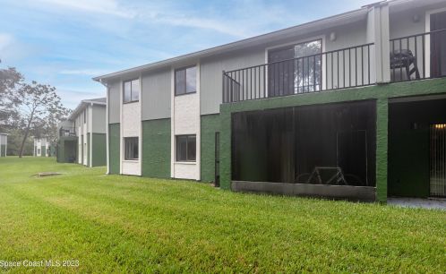 2229 Flower Tree Cir, Melbourne FL  32935-3351 exterior