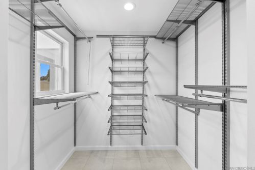 4825 Biona Dr, San Diego CA 92116-2332 exterior