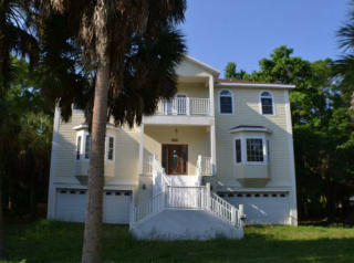 3111 Phoenix Ave, Oldsmar, FL 34677-5609