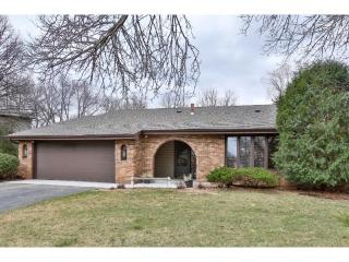 3750 Wellington Ln, Minneapolis, MN 55441-1426