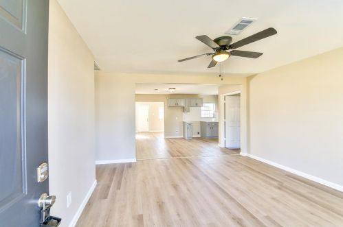 308 Kansas St, Morgans Point TX 77571-5432 exterior