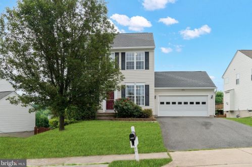 6912 Versaille Dr, Fredericksburg, VA 22407-2587