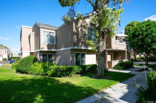 10436 Briar Oaks Dr, Stanton CA  90680-4242 exterior