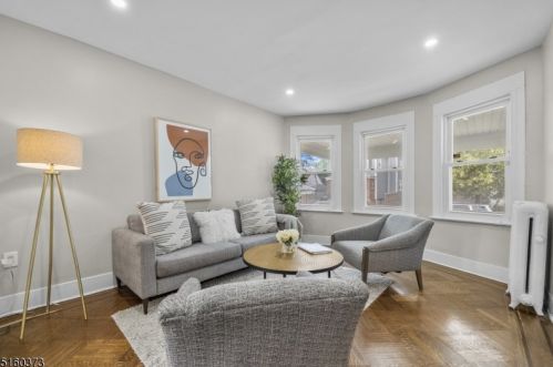 42 Crawford St, East Orange, NJ 07018-1811