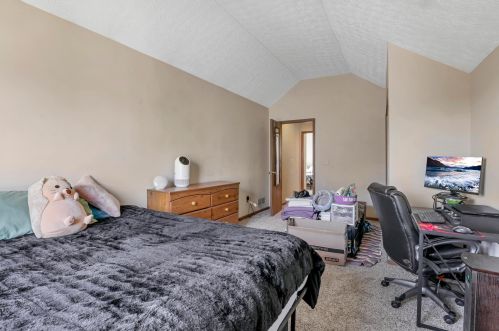 8119 Chapel Stone Rd, Blacklick OH  43004-9226 exterior