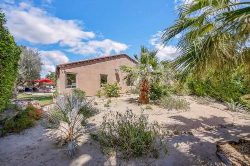 81075 Falling Leaf Ct, Indio CA  92201-8482 exterior