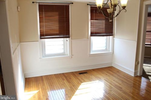1437 Locust St, Norristown PA  19401-3321 exterior
