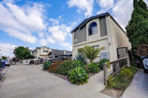 3711 Grim Ave, San Diego, CA 92104-3650
