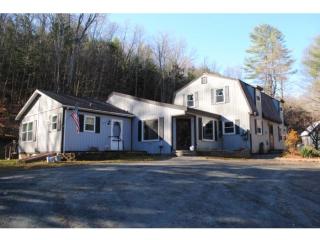 27 Shute Rd, Hartland, VT 05048-9636