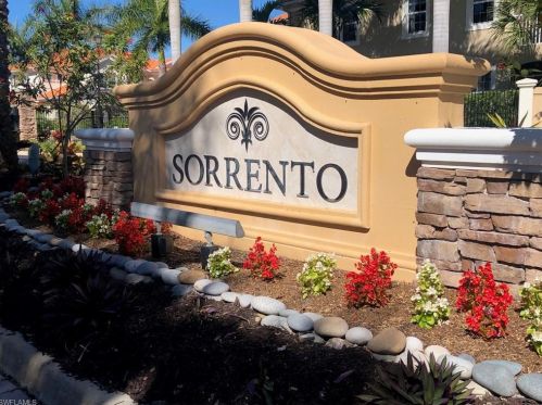 28051 Sosta Ln, Bonita Springs, FL 34135-8041