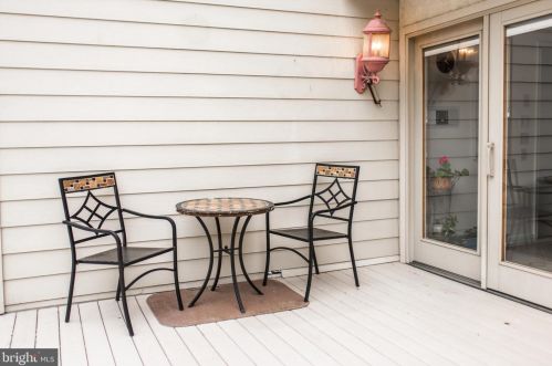 4 Beechwood Cir, Chadds Ford PA  19317-9109 exterior