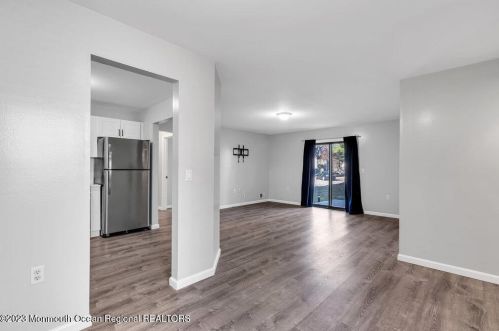 903 Callas Ct, Jackson Twp NJ  08527-4129 exterior