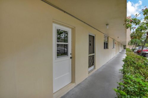 5500 2nd Ave, Boca Raton, FL 33487-3832