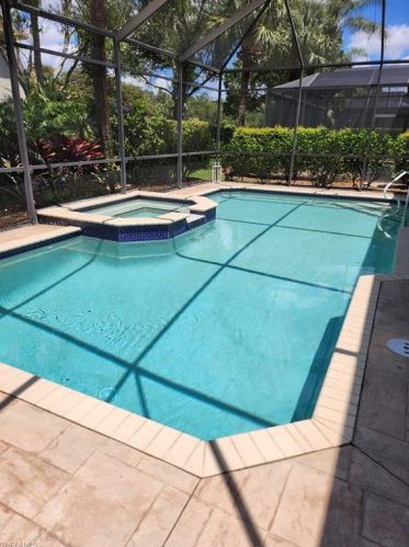 8789 Ventura Way, Naples, FL 34109-4340