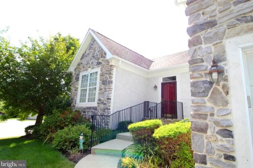 4404 Limestone Trl, Downingtown, PA 19335-5006