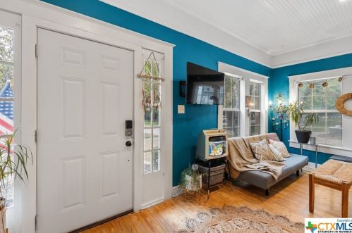 1708 Main St, Georgetown TX 78626-7924 exterior