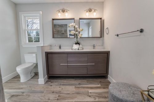 1 Fabbri Ct, Mahopac NY  10541-2001 exterior