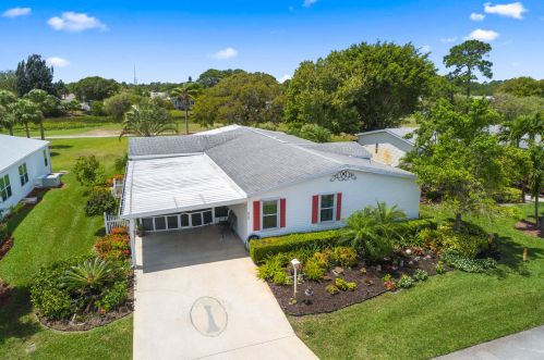 8155 13th Hole Dr, Fort Pierce, FL 34952-3167
