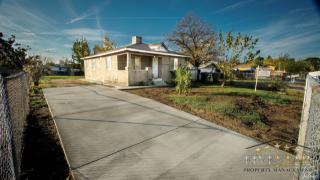 1209 Gorrill St, Bakersfield CA  93307-1209 exterior
